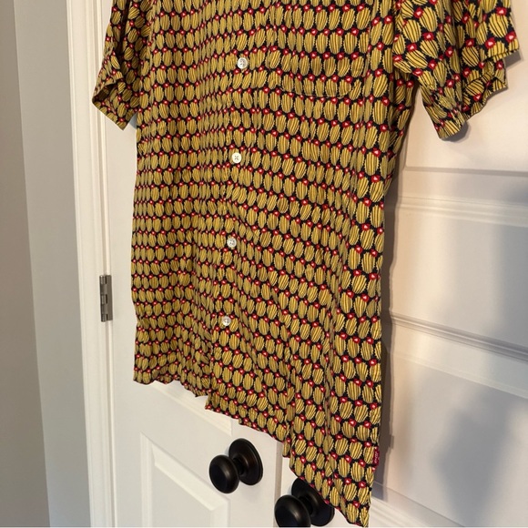 NWT Levi's Button Front Shirt Men's Size M Yellow Cactus Print Hawaiian Casual A - Picture 4 of 10